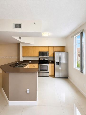 2941 NE 185th Street 1311, Aventura, FL 33180