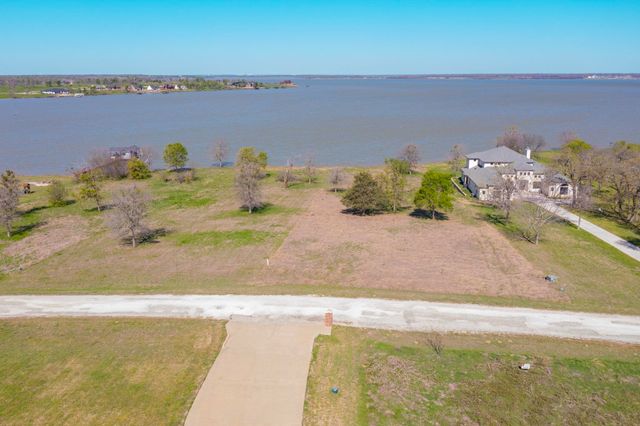19 Waterside Drive, Corsicana, TX 75109