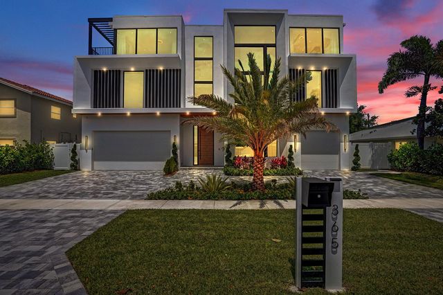 365 NE 3rd Street, Boca Raton, FL 33432