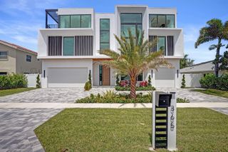 365 NE 3rd Street, Boca Raton, FL 33432