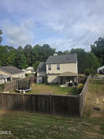 815 Homestead Park Drive, Apex, NC 27502