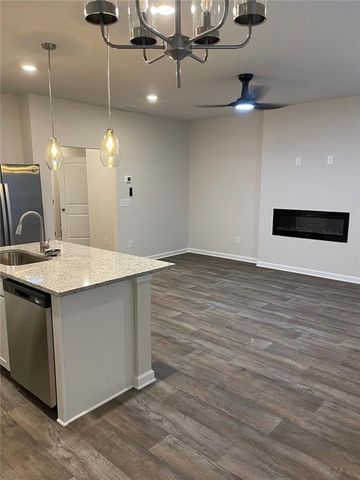 11516 Kimberly Way, Hampton, GA 30228