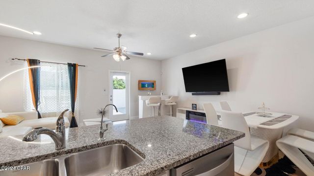 7482 Shadow Lake Drive, Panama City Beach, FL 32407