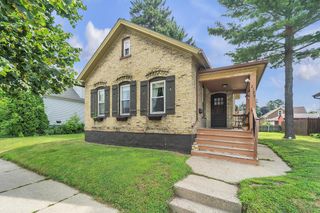 2029 N Wisconsin STREET, Racine, WI 53402