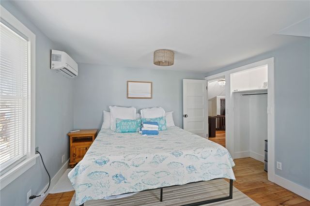 936 S Houston St, Aransas Pass, TX 78336