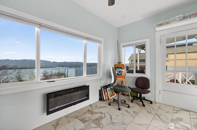 290 Columbia Street, Cathlamet, WA 98612