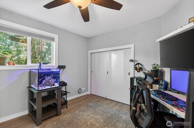 290 Columbia Street, Cathlamet, WA 98612