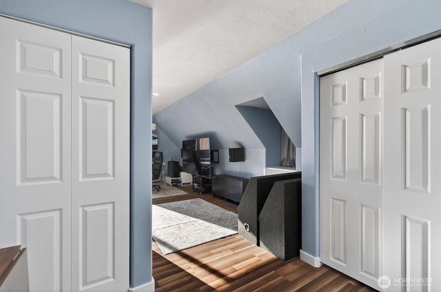 290 Columbia Street, Cathlamet, WA 98612