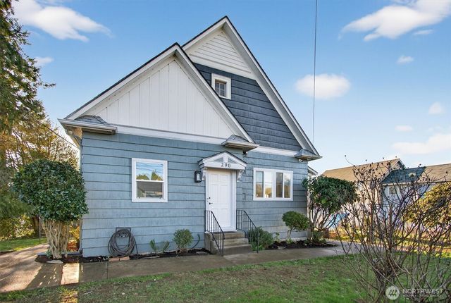 290 Columbia Street, Cathlamet, WA 98612