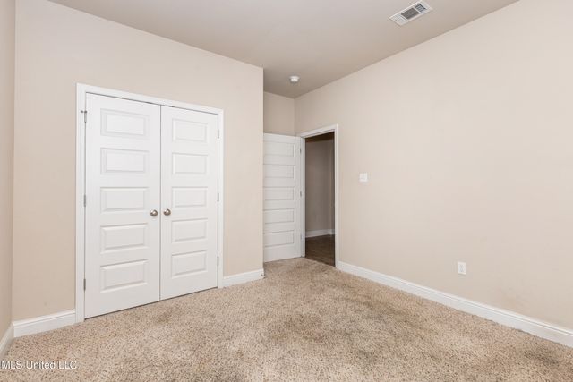 217 Sandy Drive, Ocean Springs, MS 39564
