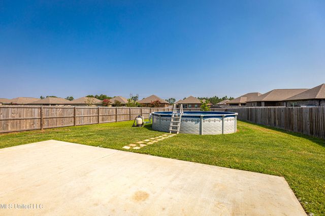 217 Sandy Drive, Ocean Springs, MS 39564