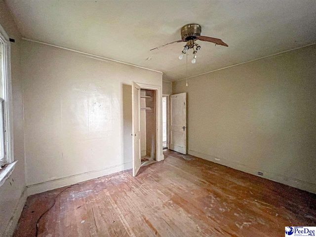 1304 Edgewood Ave, Florence, SC 29501