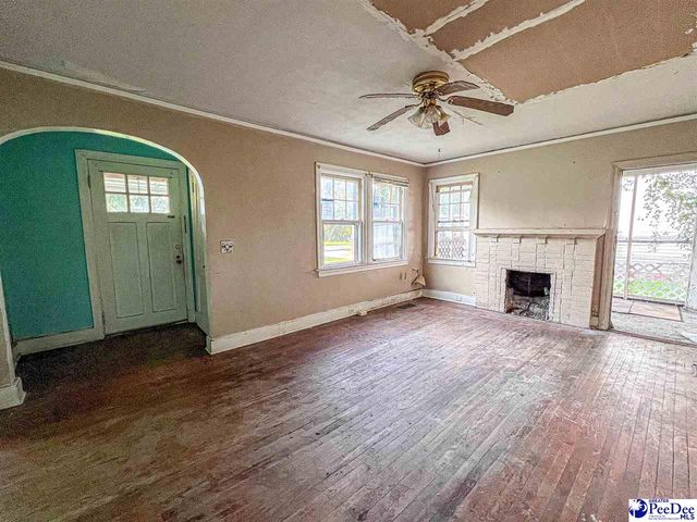 1304 Edgewood Ave, Florence, SC 29501