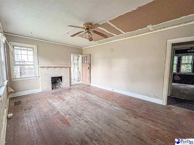 1304 Edgewood Ave, Florence, SC 29501