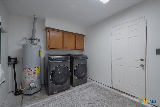 504 Walnut Street, Waller, TX 77484