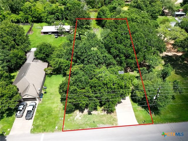 504 Walnut Street, Waller, TX 77484