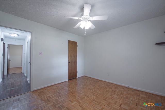 504 Walnut Street, Waller, TX 77484