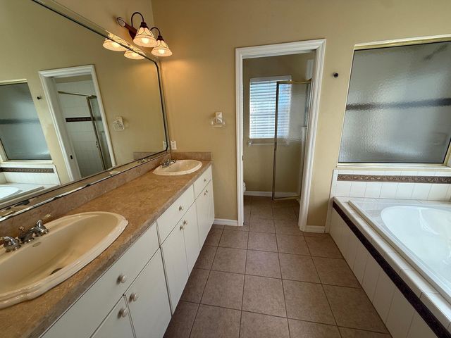 5111 IRONSIDES COURT, Tavares, FL 32778