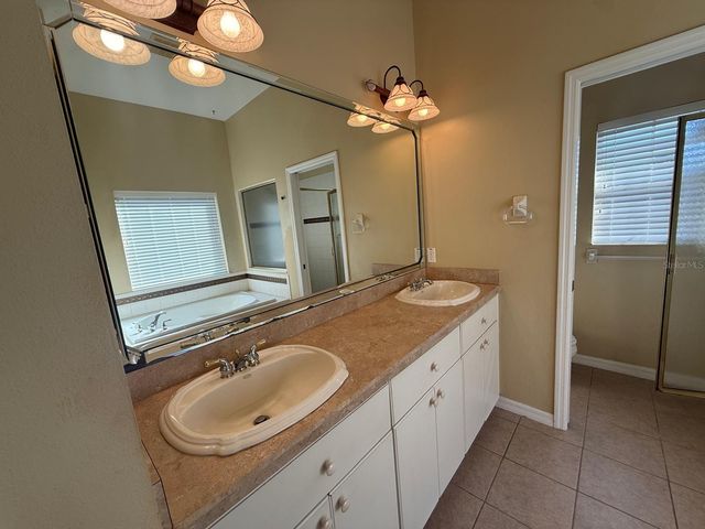 5111 IRONSIDES COURT, Tavares, FL 32778
