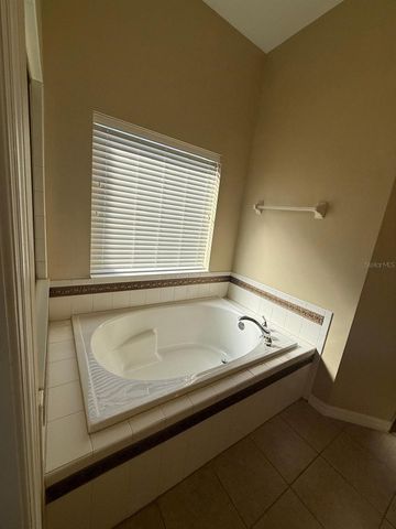 5111 IRONSIDES COURT, Tavares, FL 32778