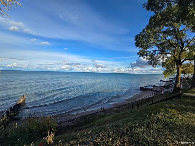 7896 Sanilac Avenue, Worth, MI 48450