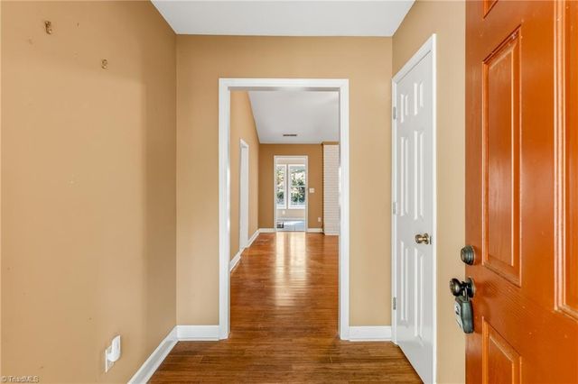 457 Valleymeade Drive, Kernersville, NC 27284