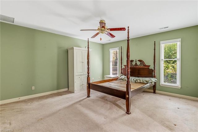 457 Valleymeade Drive, Kernersville, NC 27284