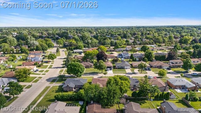 2619 Nadine Drive, Sterling Heights, MI 48310