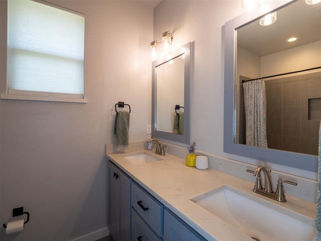4081 Fox Ridge Road, Choctaw, OK 73020