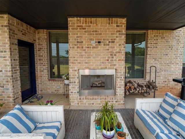 4081 Fox Ridge Road, Choctaw, OK 73020