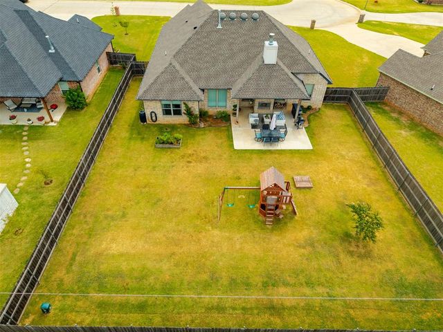 4081 Fox Ridge Road, Choctaw, OK 73020