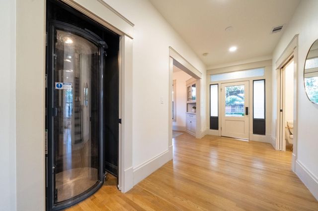 1109 Rutland Street, Houston, TX 77008