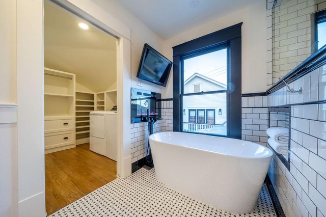 1109 Rutland Street, Houston, TX 77008