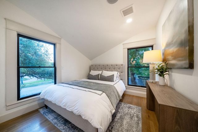 1109 Rutland Street, Houston, TX 77008