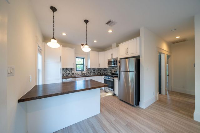 1109 Rutland Street, Houston, TX 77008