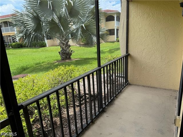 12481 McGregor BLVD 1, Fort Myers, FL 33919