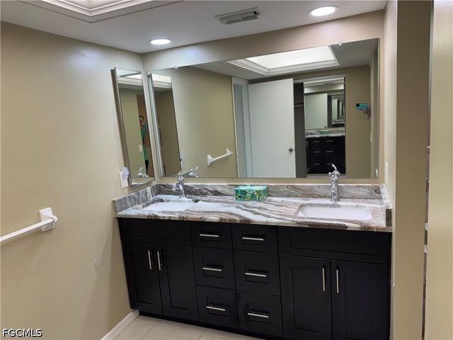 12481 McGregor BLVD 1, Fort Myers, FL 33919