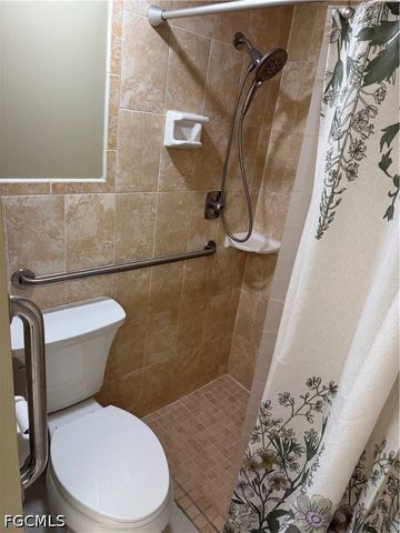 12481 McGregor BLVD 1, Fort Myers, FL 33919
