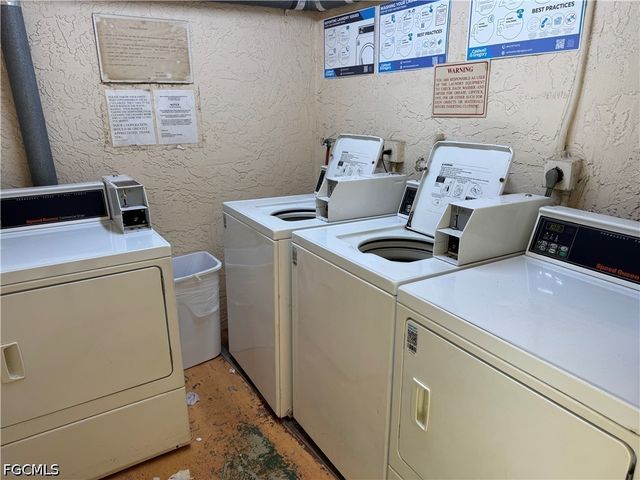 12481 McGregor BLVD 1, Fort Myers, FL 33919