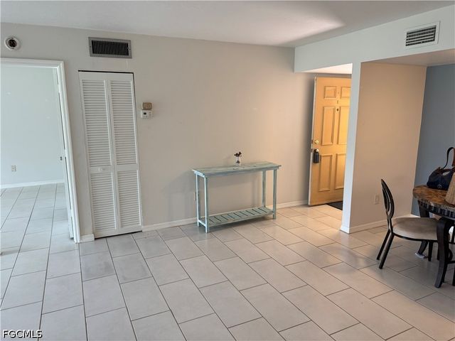 12481 McGregor BLVD 1, Fort Myers, FL 33919