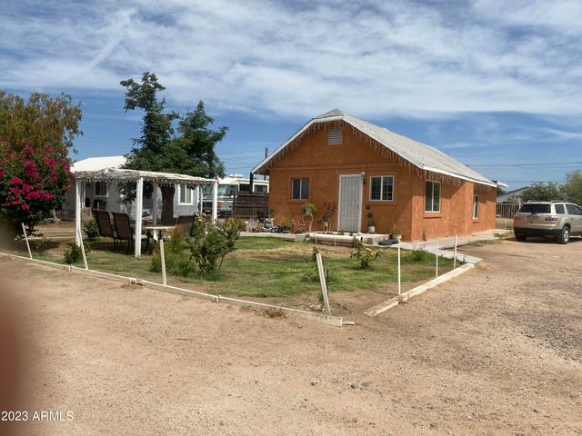 206 E Clanton Avenue, Buckeye, AZ 85326