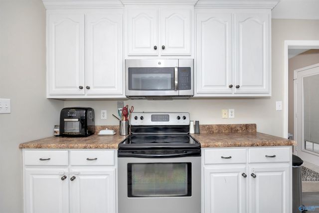 25073 Thach Road, Athens, AL 35613