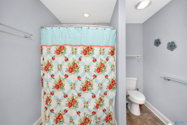 25073 Thach Road, Athens, AL 35613