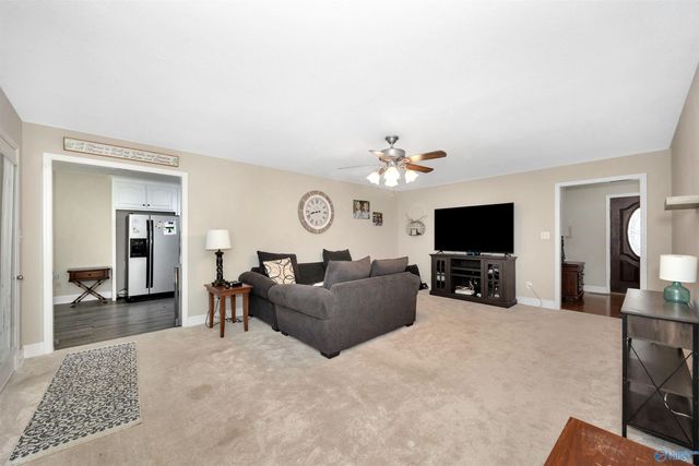 25073 Thach Road, Athens, AL 35613