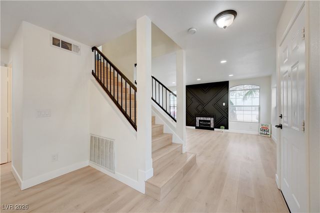 8457 Blazing Sun Avenue, Las Vegas, NV 89129