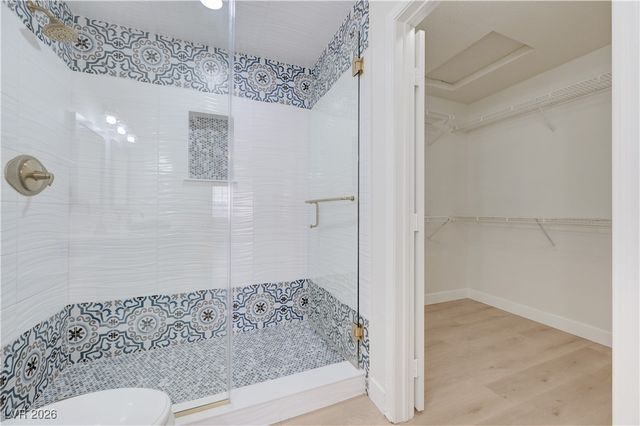 8457 Blazing Sun Avenue, Las Vegas, NV 89129