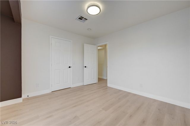 8457 Blazing Sun Avenue, Las Vegas, NV 89129