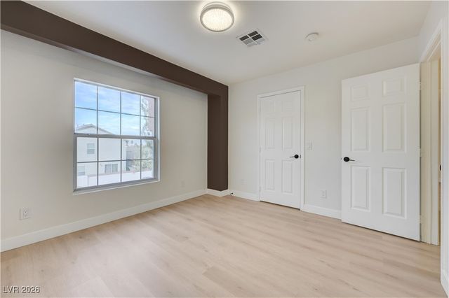 8457 Blazing Sun Avenue, Las Vegas, NV 89129