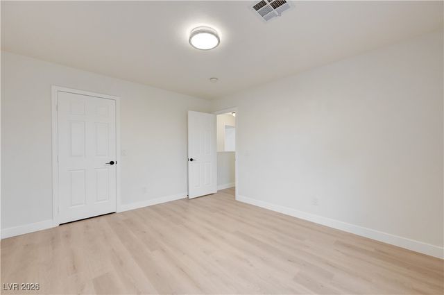 8457 Blazing Sun Avenue, Las Vegas, NV 89129