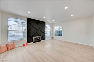 8457 Blazing Sun Avenue, Las Vegas, NV 89129